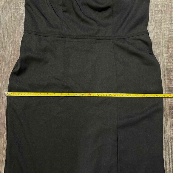 Ieena For Mac Duggal Beaded High Neck Gown Black Size 14 - Picture 14 of 16